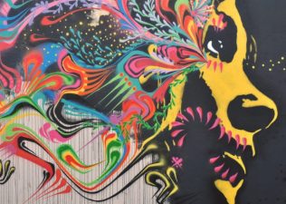 9 Super Creative Street Art Pieces